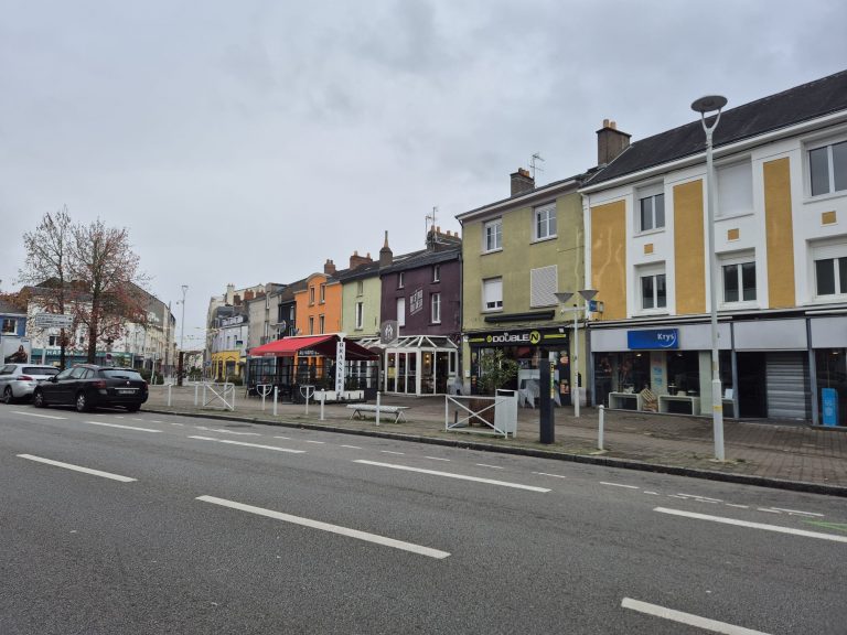 Investir à Rezé : Place Semard
